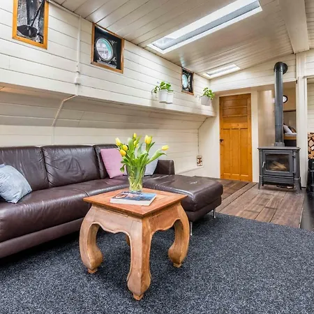 Bed & Breakfast Houseboat Reussi Amsterdam